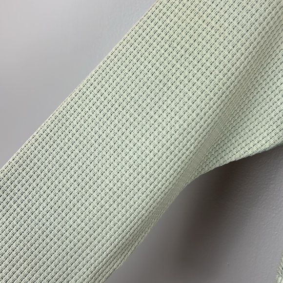 Aerie Offline Main Squeeze Seamless Waffle Cropped Henley Long Sleeve Top XL - Picture 8 of 13